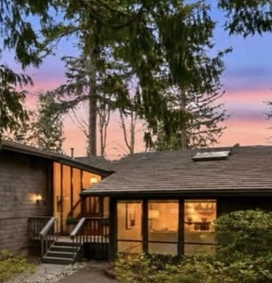 Just sold in Sahalee Estates